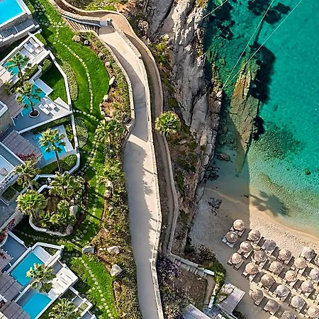 Mykonos Blu, A To Live Otel 5*