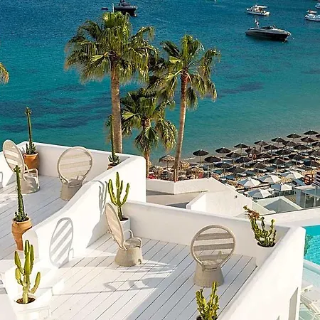 Mykonos Blu, A To Live Ano Mera