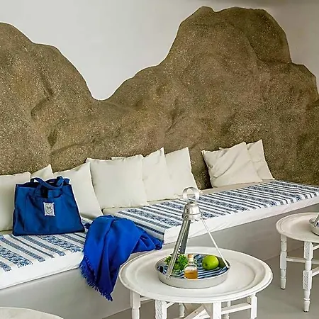Mykonos Blu, A To Live 5*